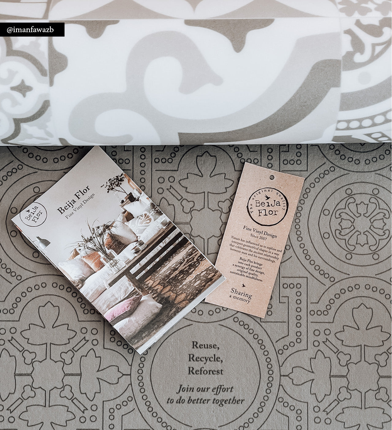Eclectic Natural Modern Vinyl Rug Lifestyle Detailed