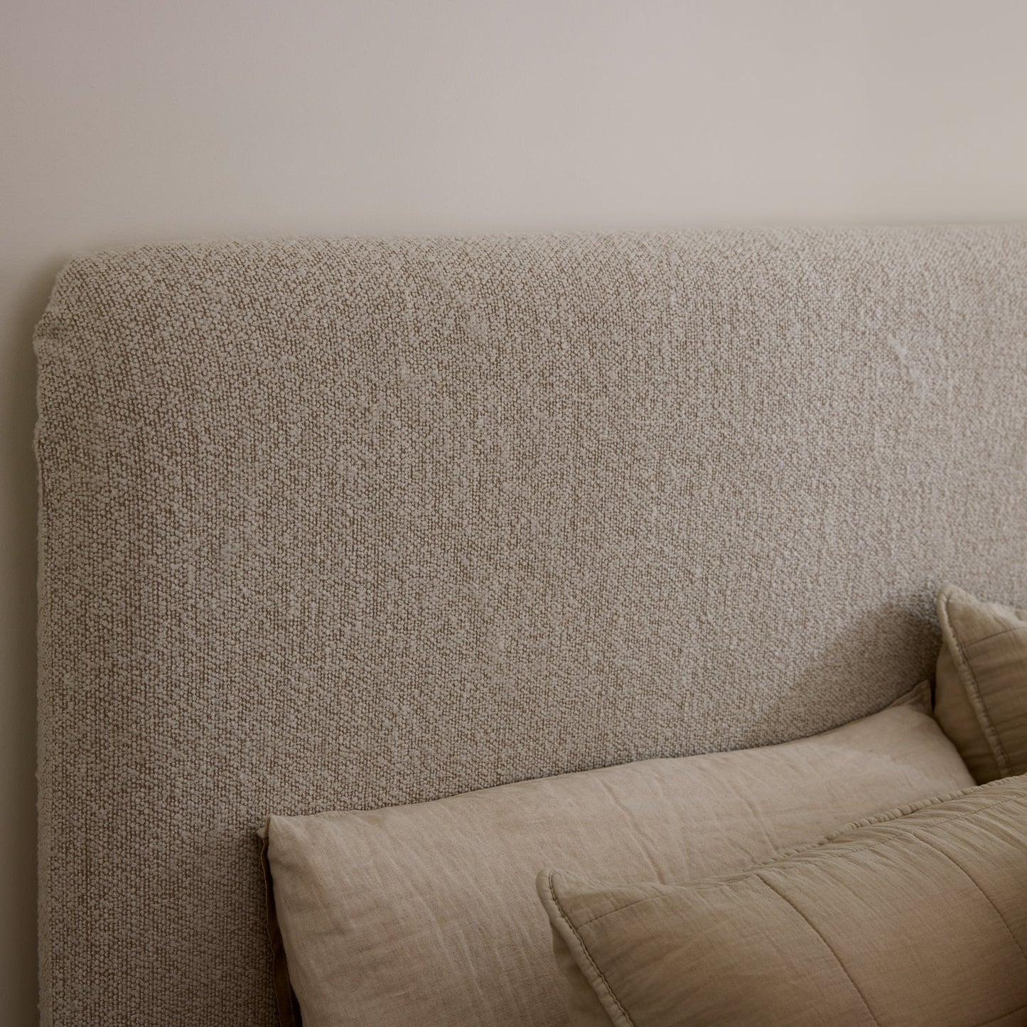 Beau Neutral Boucle Slip Cover King