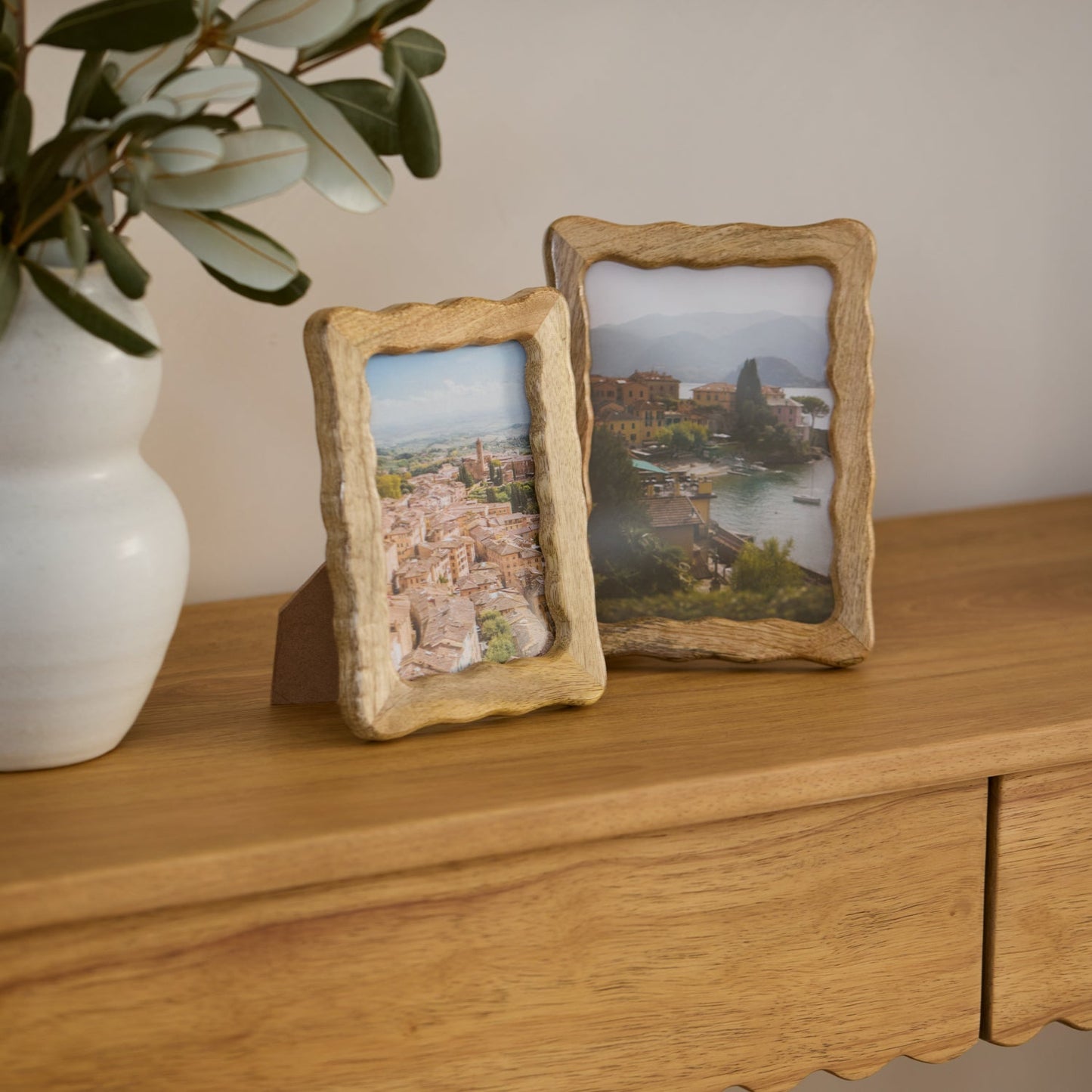 Wavy Natural Photoframe Small