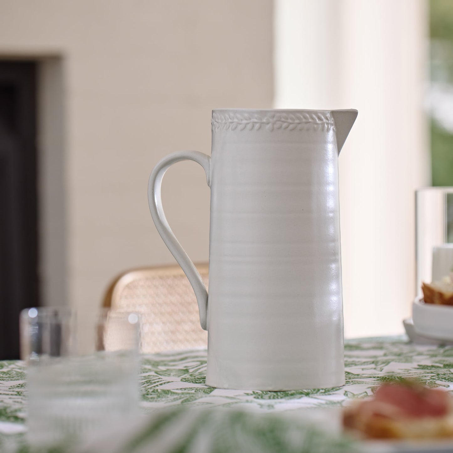 Provence Jug White