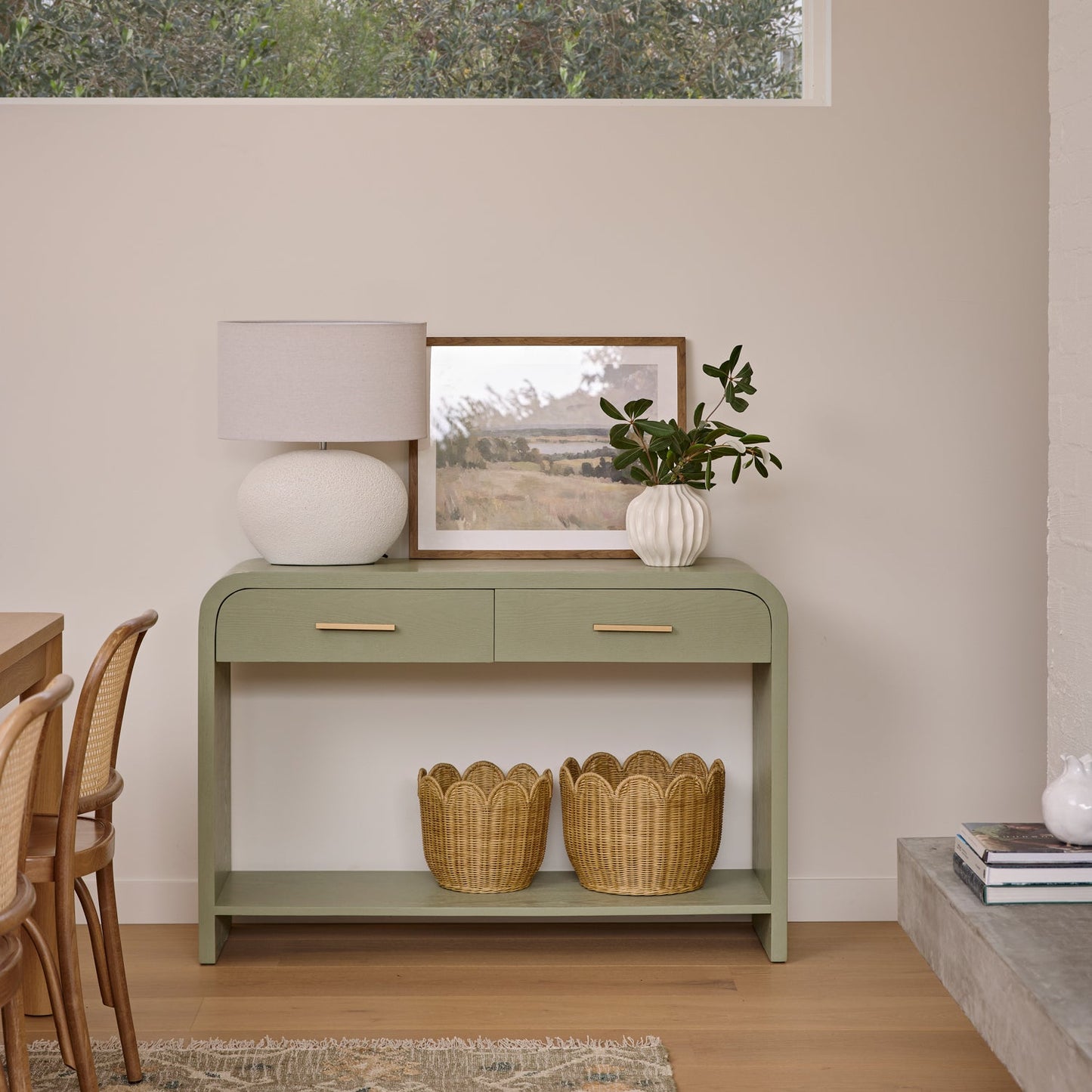Verity Green Console