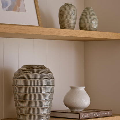Bud Vase White