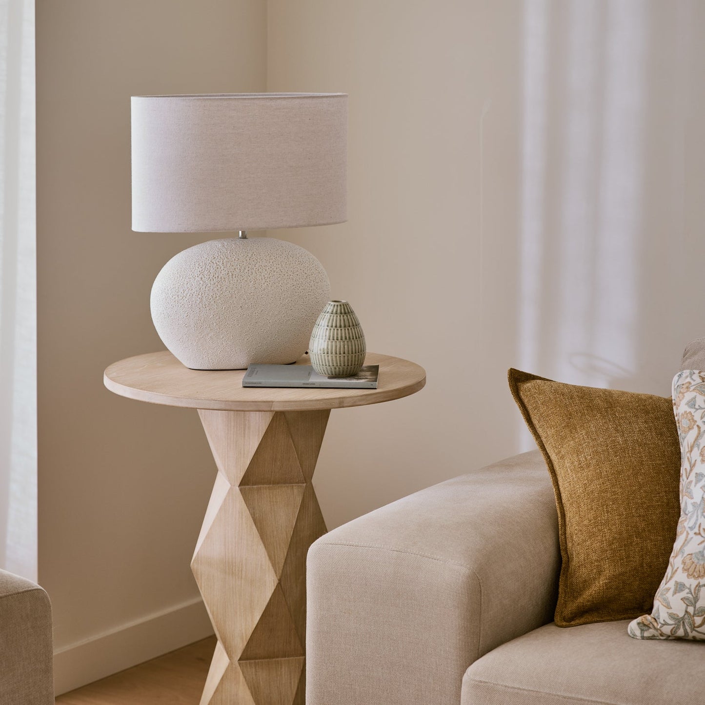 Kaiser Lamp Table