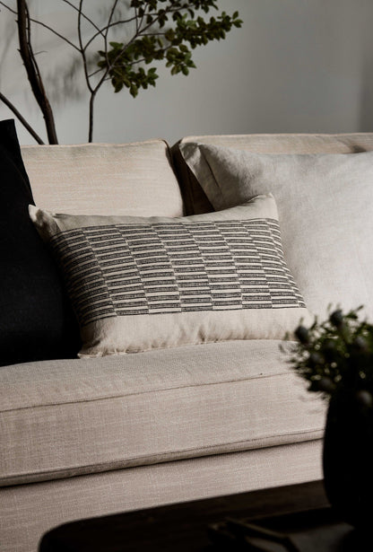 Xavier Black/Natural Linen Cushion 40X60Cm