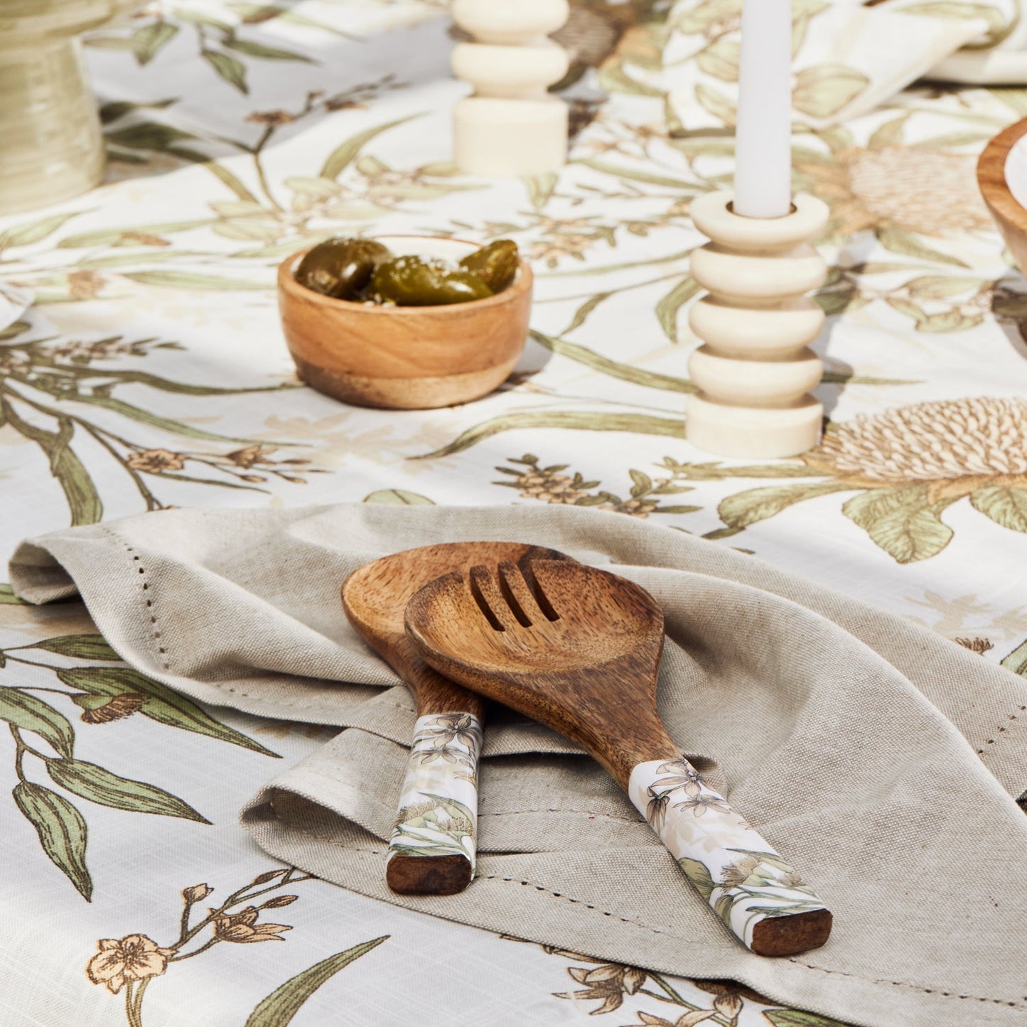 Glenelg Neutral Salad Servers