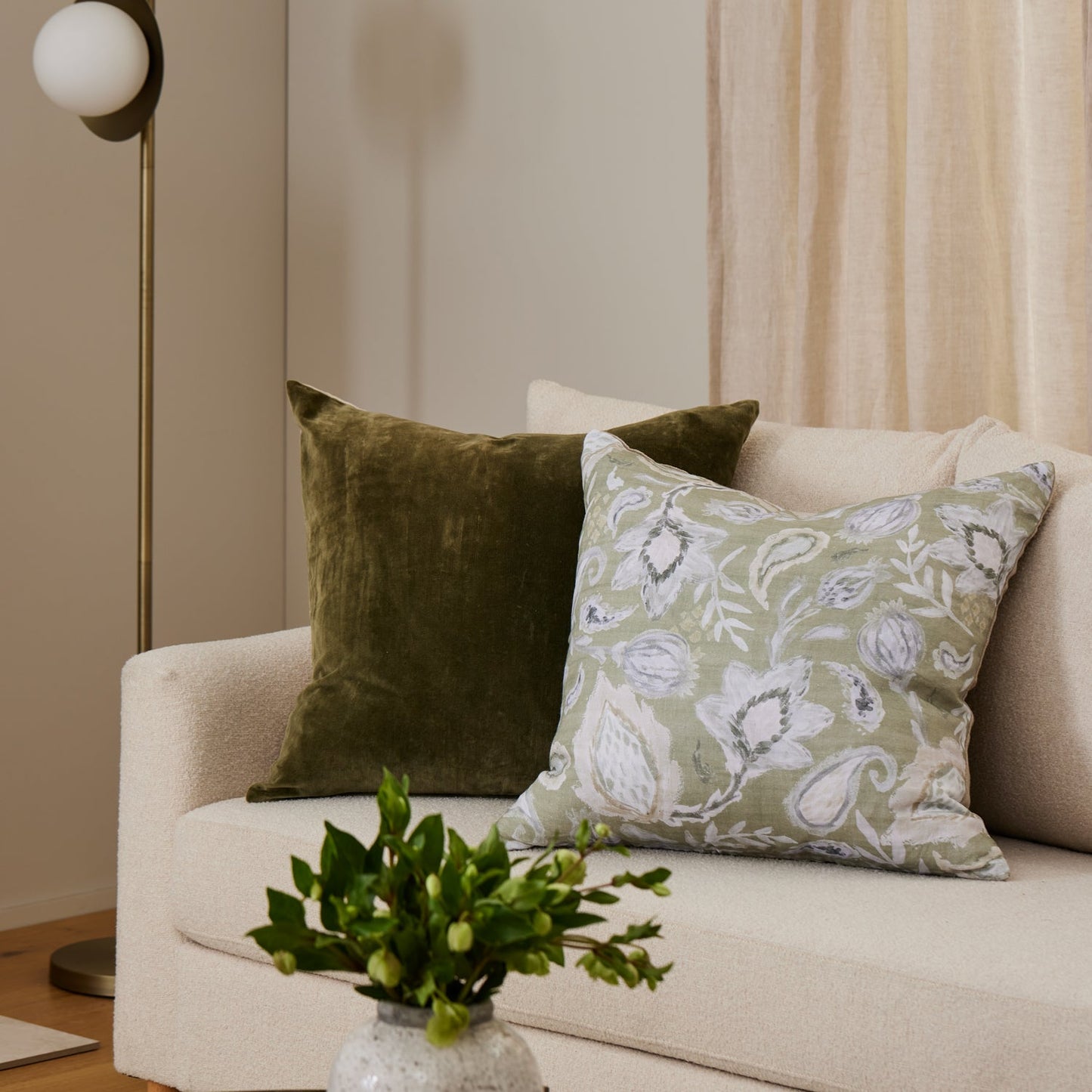 Samson Moss Cushion