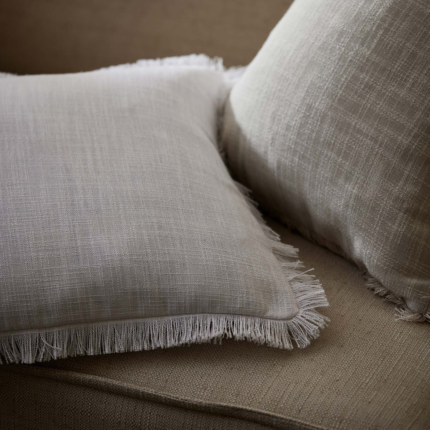 Eli Fringe Off-White Cushion