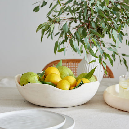 Aries Cream Wavy Salad Bowl