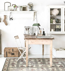 Magnolia Smoked Vinyl Rug