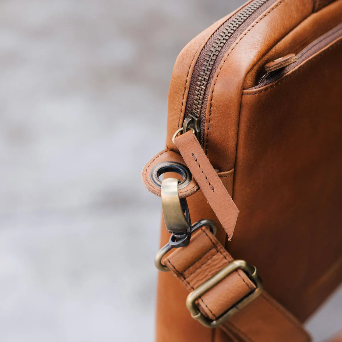 Amsterdam Satchel - Vintage Tan