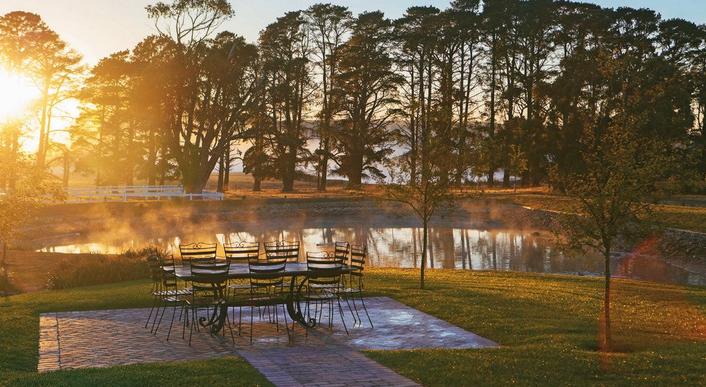 Country Gardens By Paul Bangay's