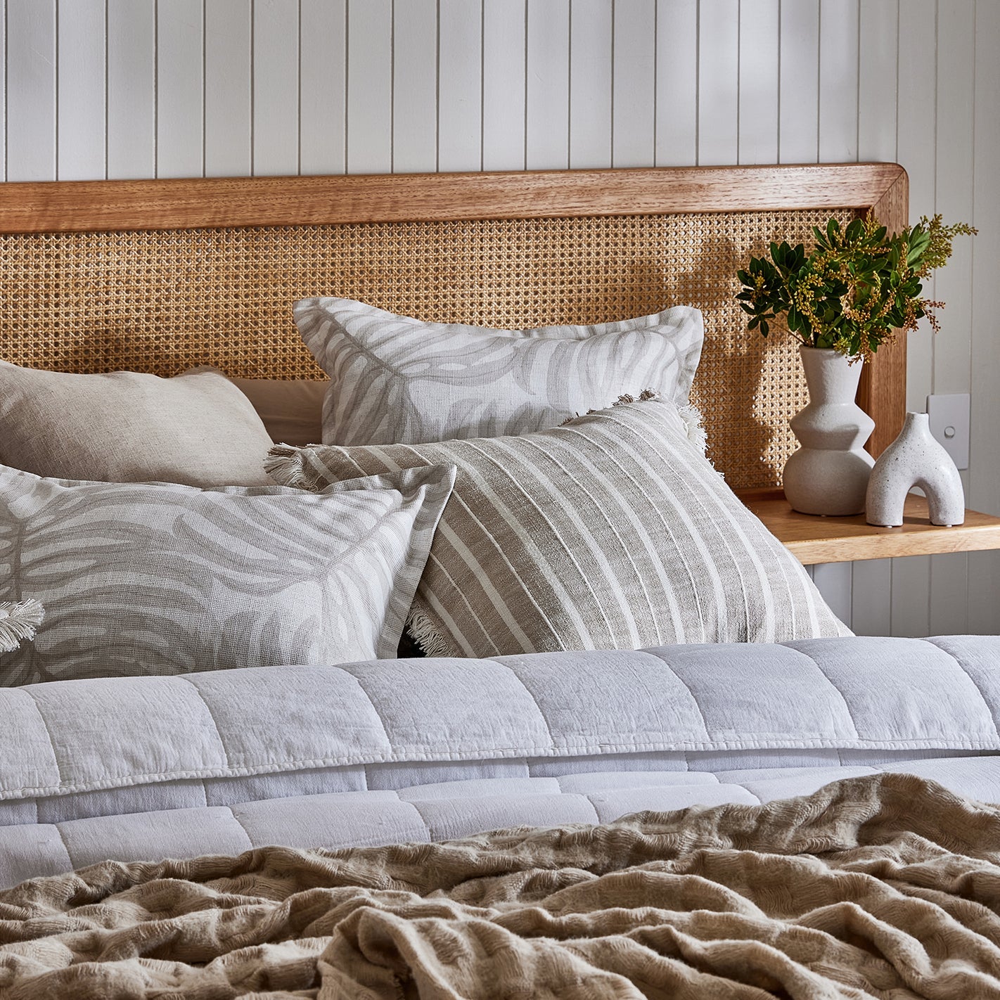 Bailey Off White Stonewash Coverlet Set