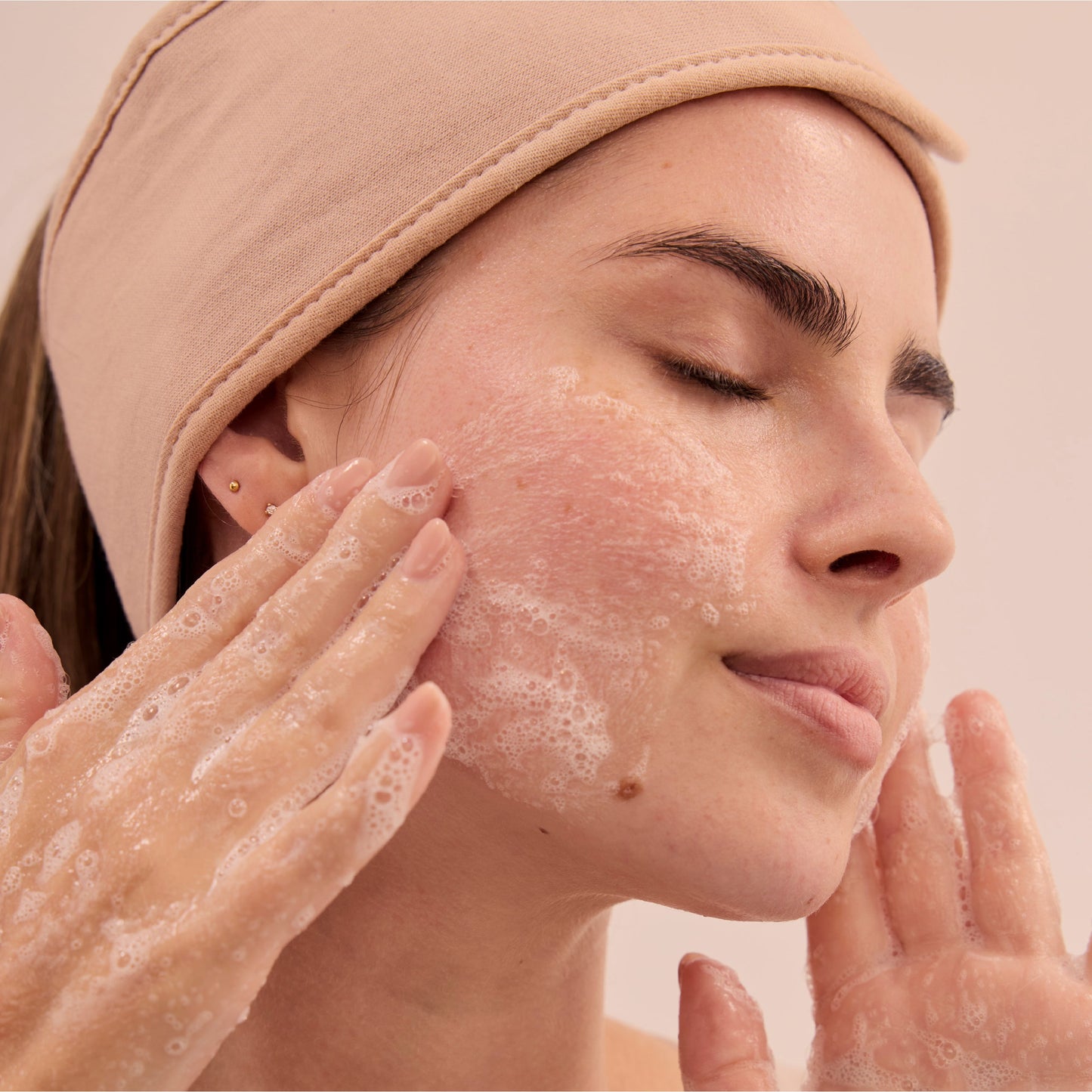 Swept Away, Beauty Headband