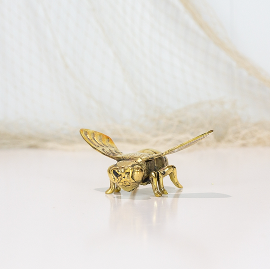 Bee (L) #0165