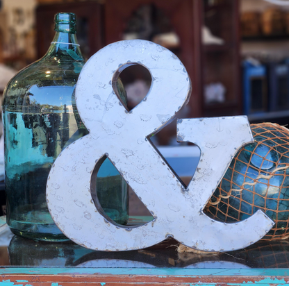 Metal Ampersand #095