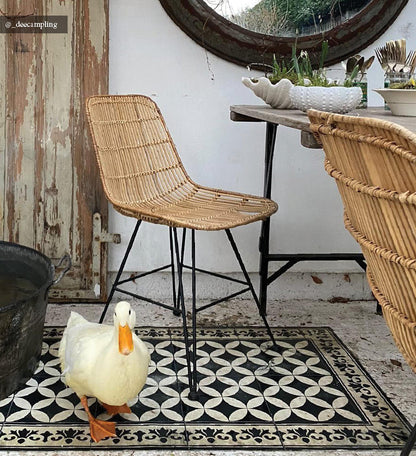 Sofi Classic Antique Vinyl Rug lifestyle