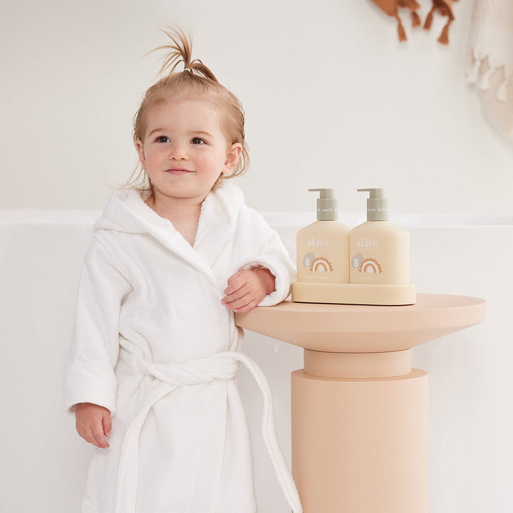 BABY DUO (Hair/Body Wash & Lotion + Tray - Gentle Pear)