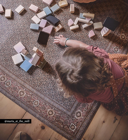 Rita Powder Vinyl Rug Lifestyle