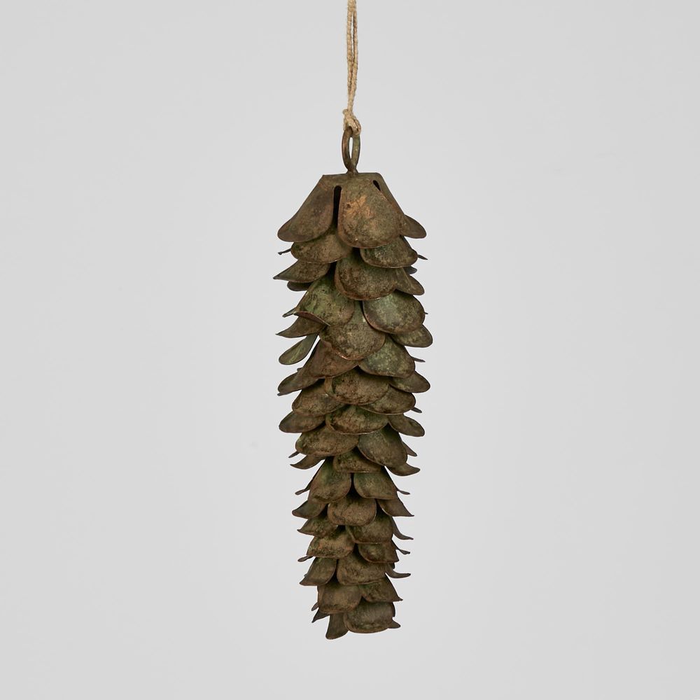 Hanging Pinecone Lge