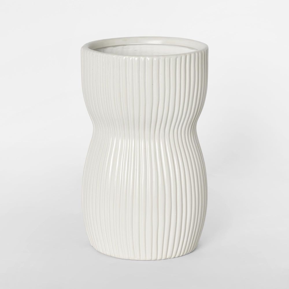 Austin Vase White Medium