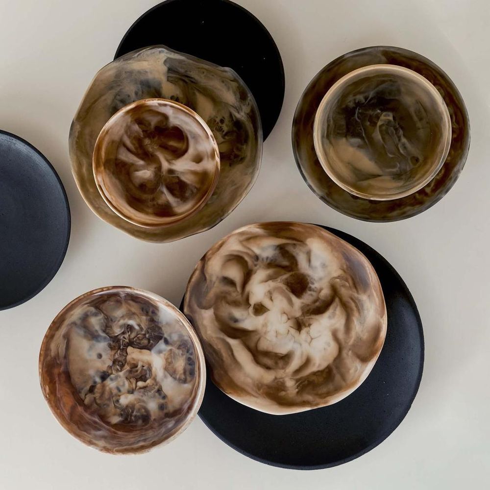 Halo Swirl Resin Serving Bowl Medium Latte