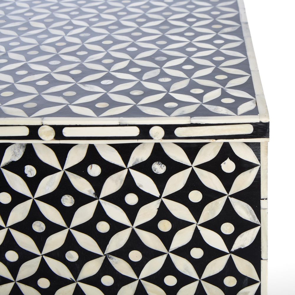 Stella Bone Inlay Chest Of 5 Drawers Black/White