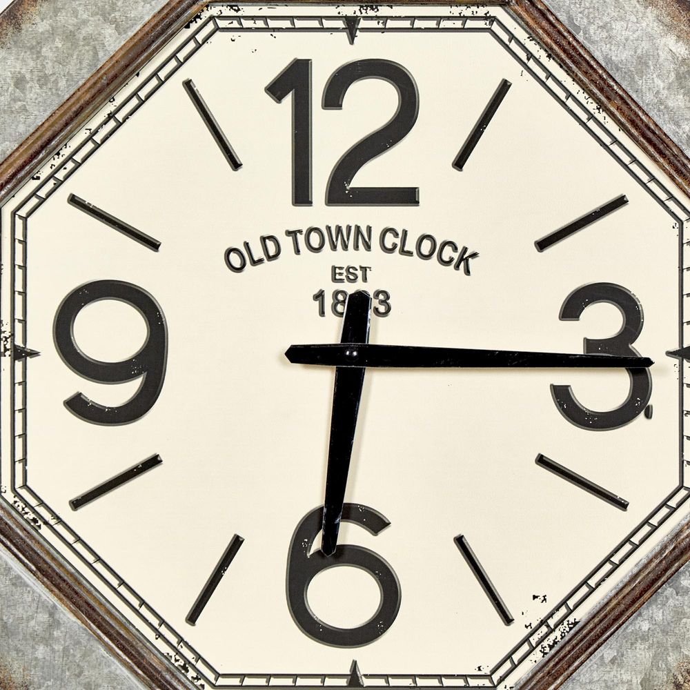 Hampton Clock