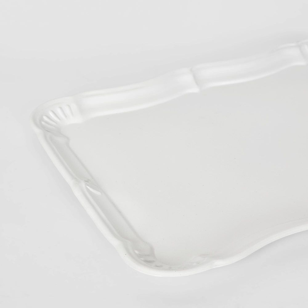 White Metal Trays Set2