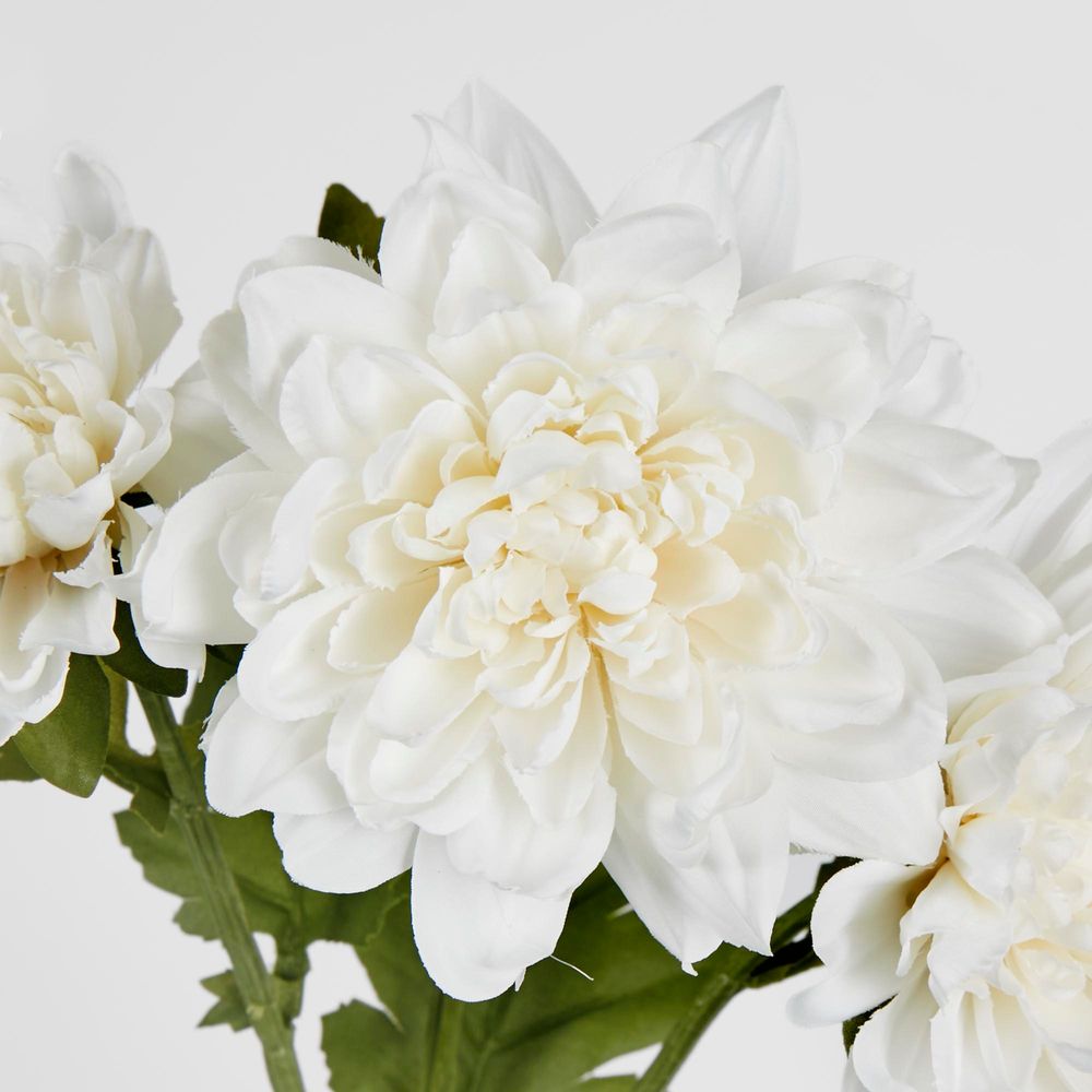 White Chrysanthemum Spray X 3