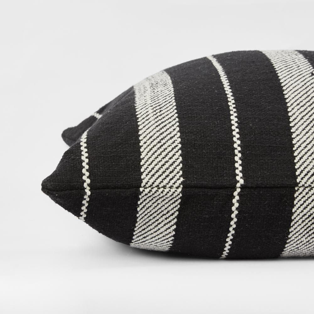 Cushion - Malik 50X50Cm Black/White