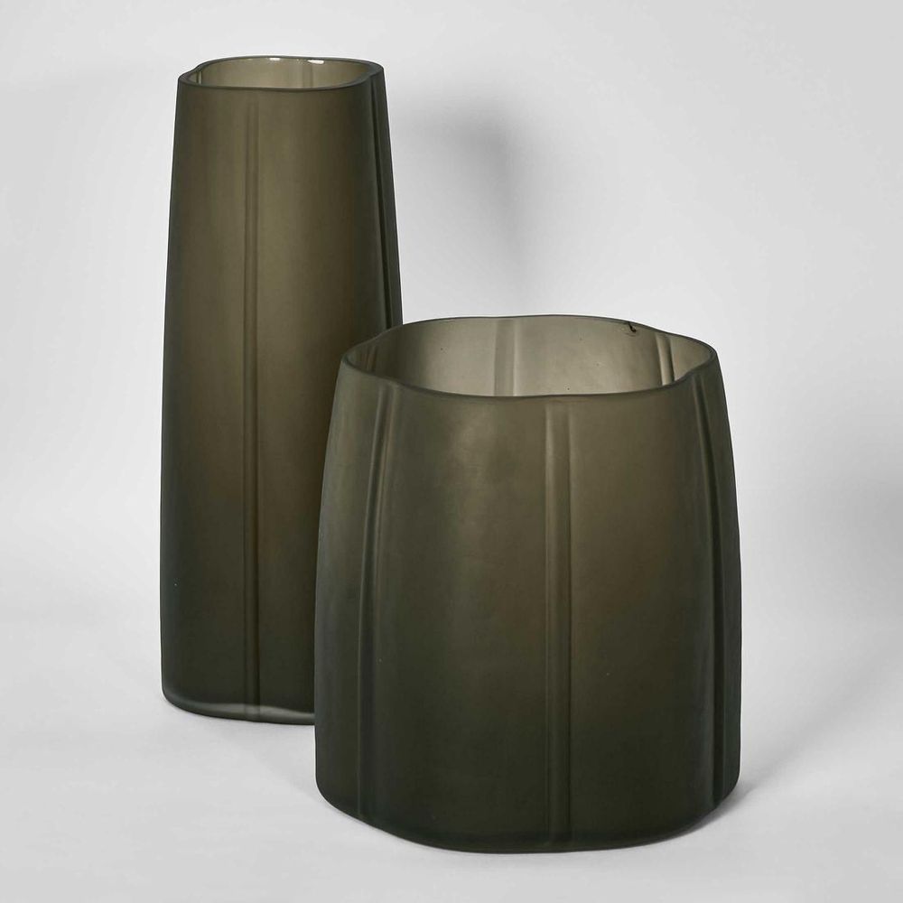 Andri Vase Tall Olive