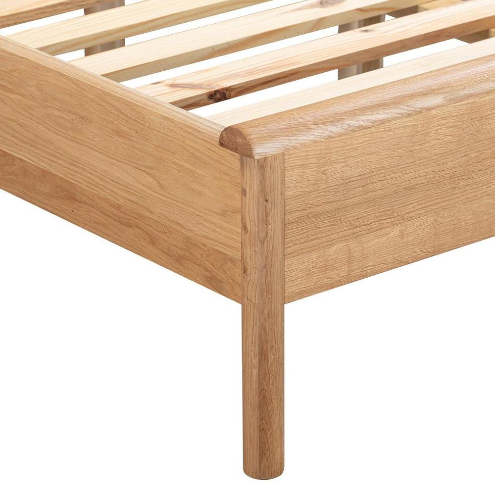 Ibiza Double Bed Pillar