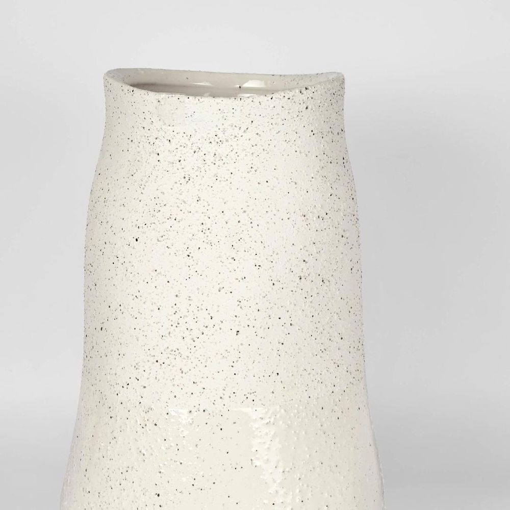Tuba Ceramic Vase Medium White