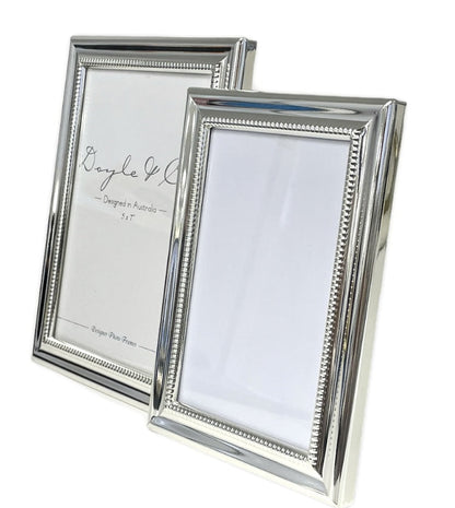 153D - Decadence Single Bead Frame 5X7