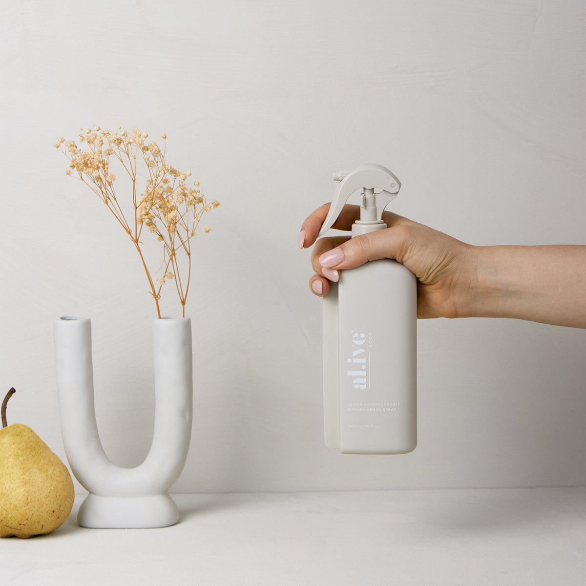 Kitchen Bench Spray - Lemon & Pomegranate