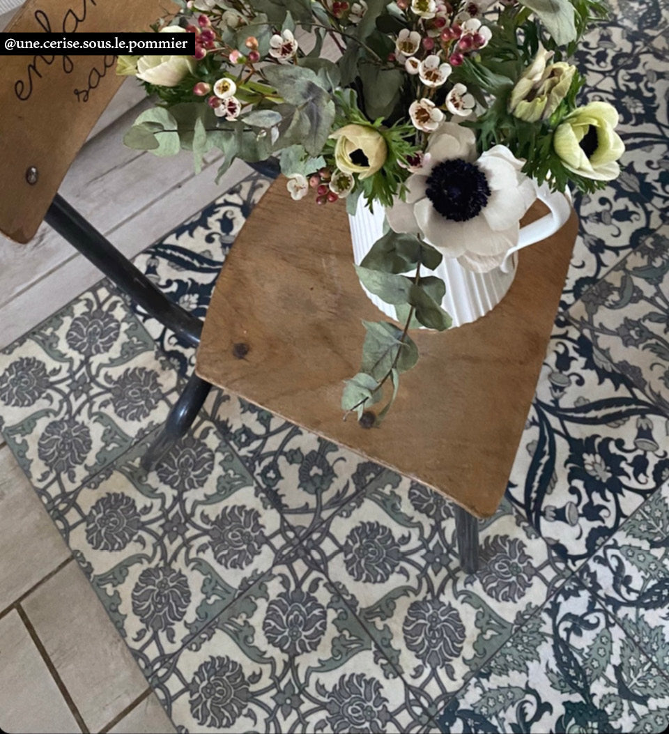 Armenian Eclectic Concrete vinyl rug additional lifestyle
