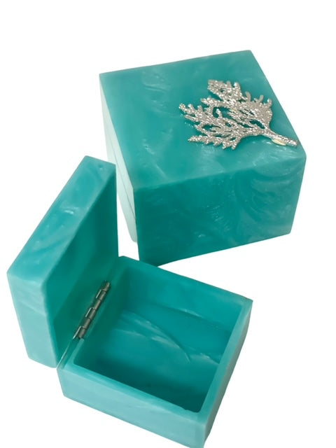 98J - Resin Coral Box Marbled Aqua Sml 7X7X5Cm