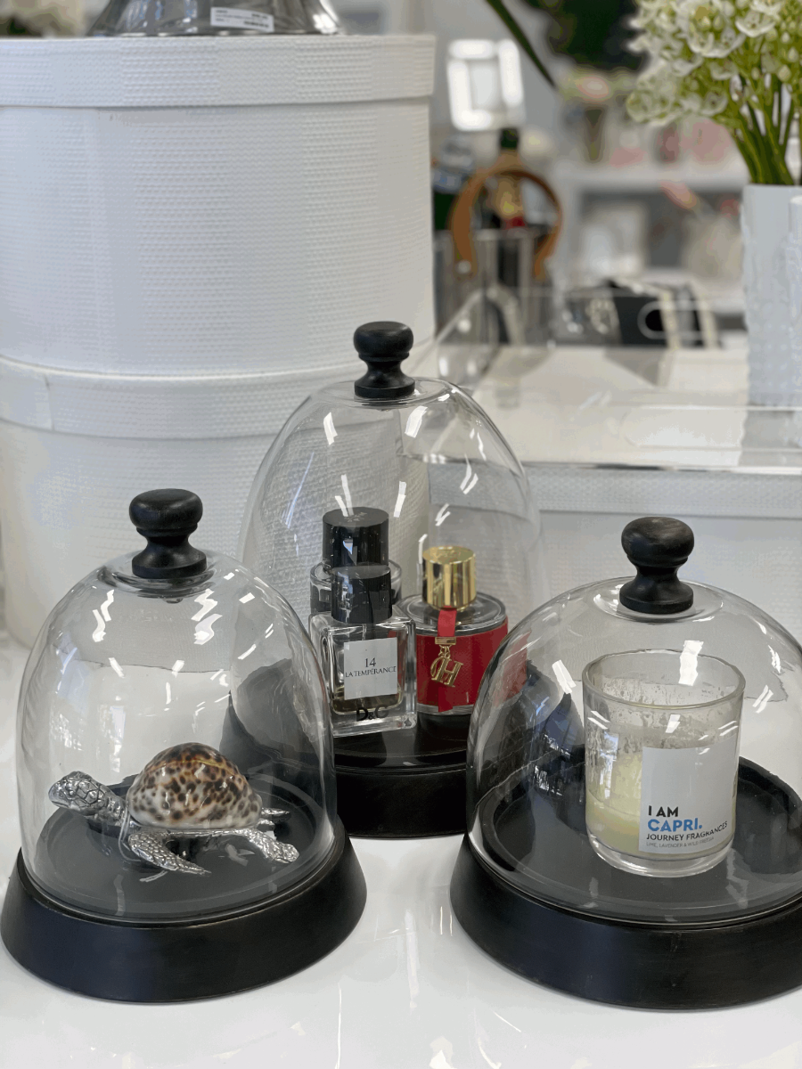 165B - Black/Glass Closhe Cake Stnd Sml 21X20Cm