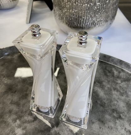 2728Wht - Wht & Transp Salt/Pepper Mill Set 16Cm