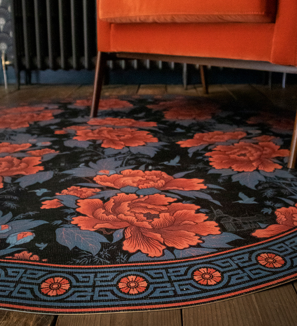 Bloomin’ Marvellous; Coral Charm Round, Flatwoven Vinyl Rug